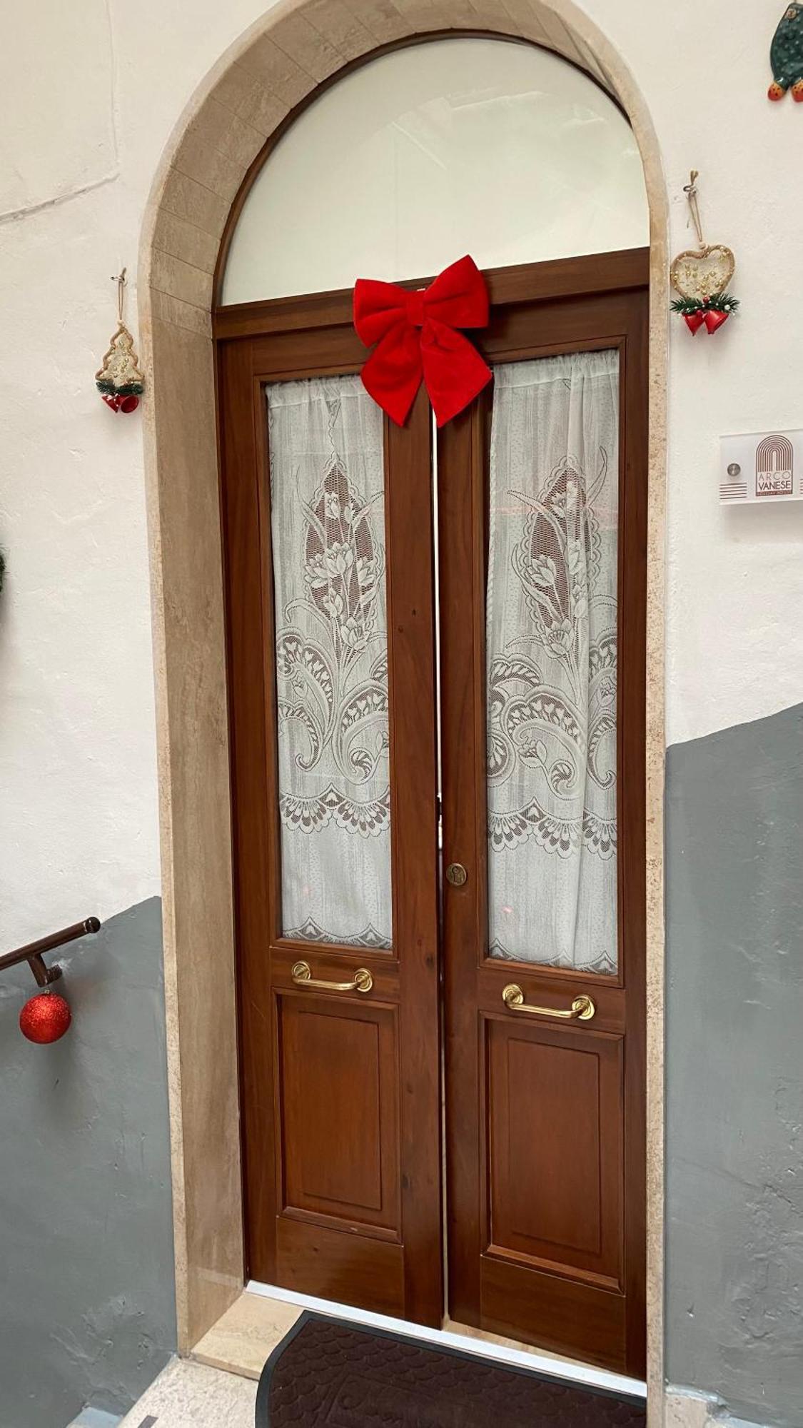 Arco Vanese Bari Exterior photo